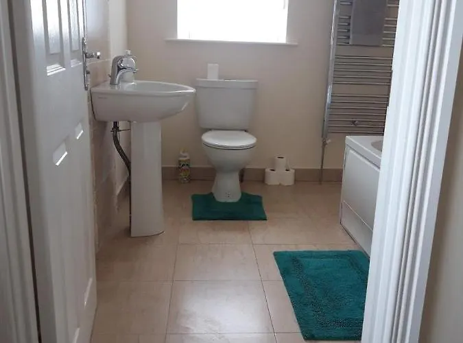 10 Clara Meadows * Culdaff